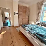 公寓 Stadtvilla Oscar 1 Og - Stilvoll Sanierte Altbauwohnung In Denkmalgeschuetzter Stadtvilla Nahe Elbradweg